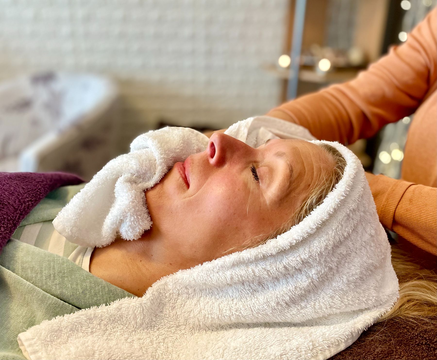 used-in-all-facial-treatments (13)